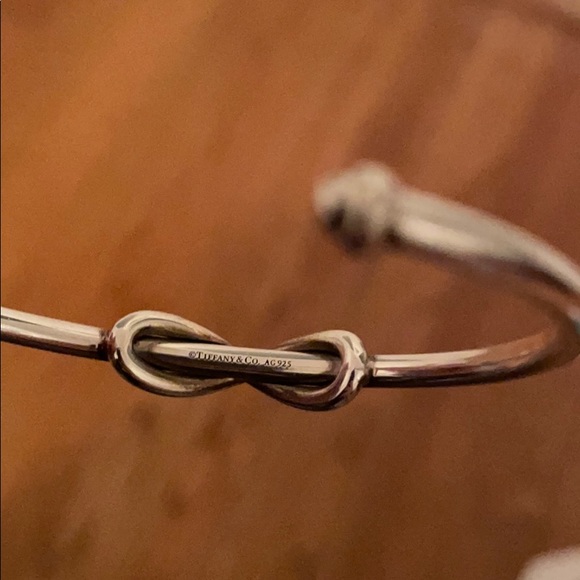 TIFFANY BRACELET TIFFANY CUFF INFINITY SMALL SILVER CUFF - Picture 5 of 7